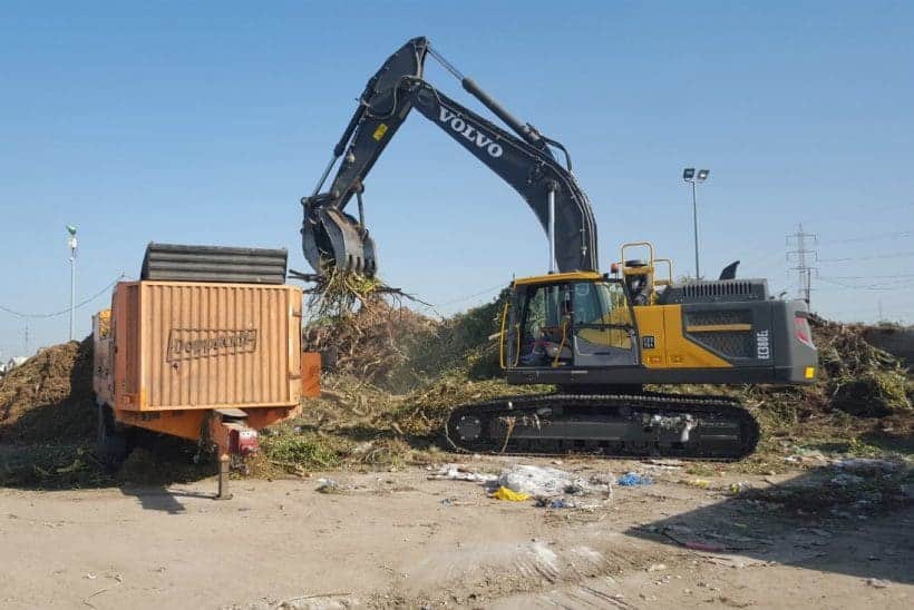 שירותי גריסה וקיצוץ פסולת עץ